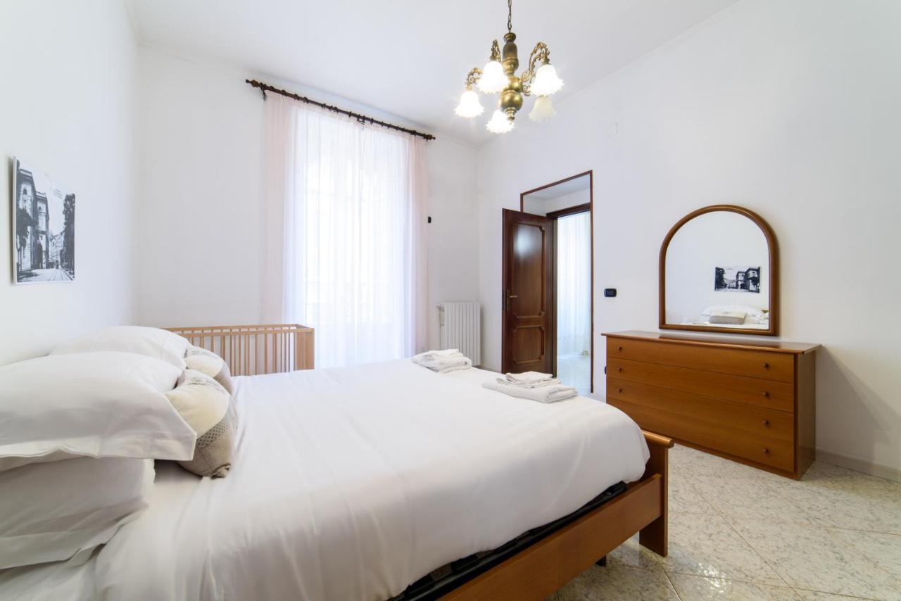 Casa Vacanze “In Centro” Salerno Exterior photo