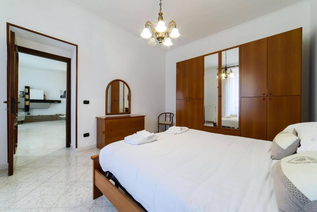 Casa Vacanze “In Centro” Salerno Exterior photo