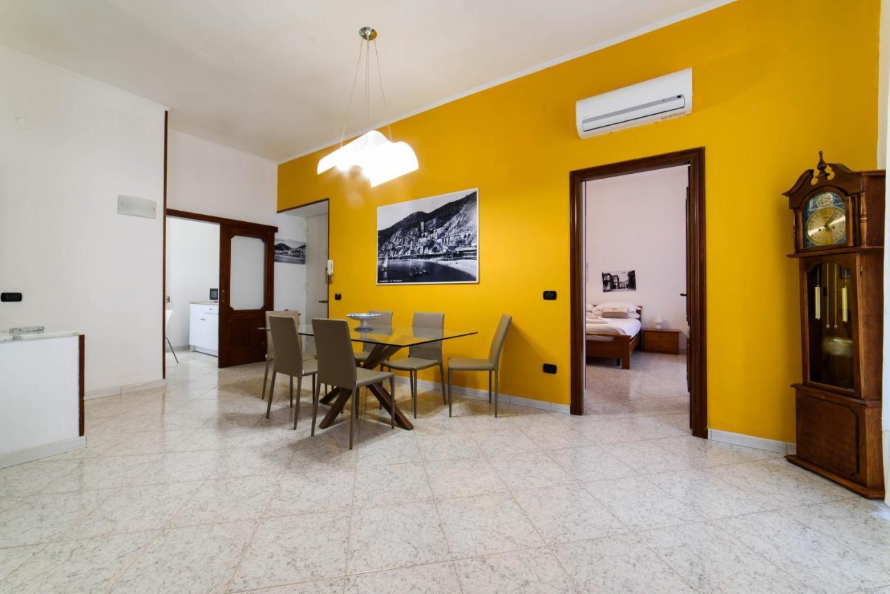 Casa Vacanze “In Centro” Salerno Exterior photo